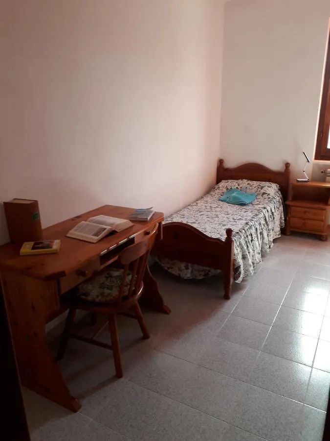 Spacious Attic Apartment Olmedo